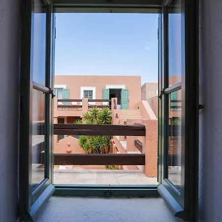 Exquisite Beachfront Mansion Ermupoli