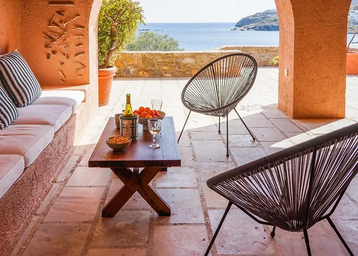 Villa Exquisite Beachfront Mansion *